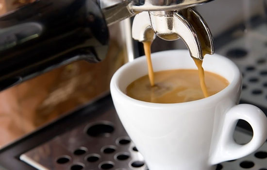 Кофемашина Fiamma не наливает кофе